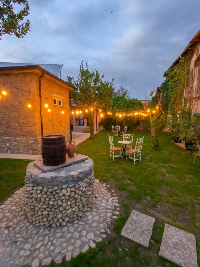 Intown Guesthouse Shkodër Eksteriør bilde