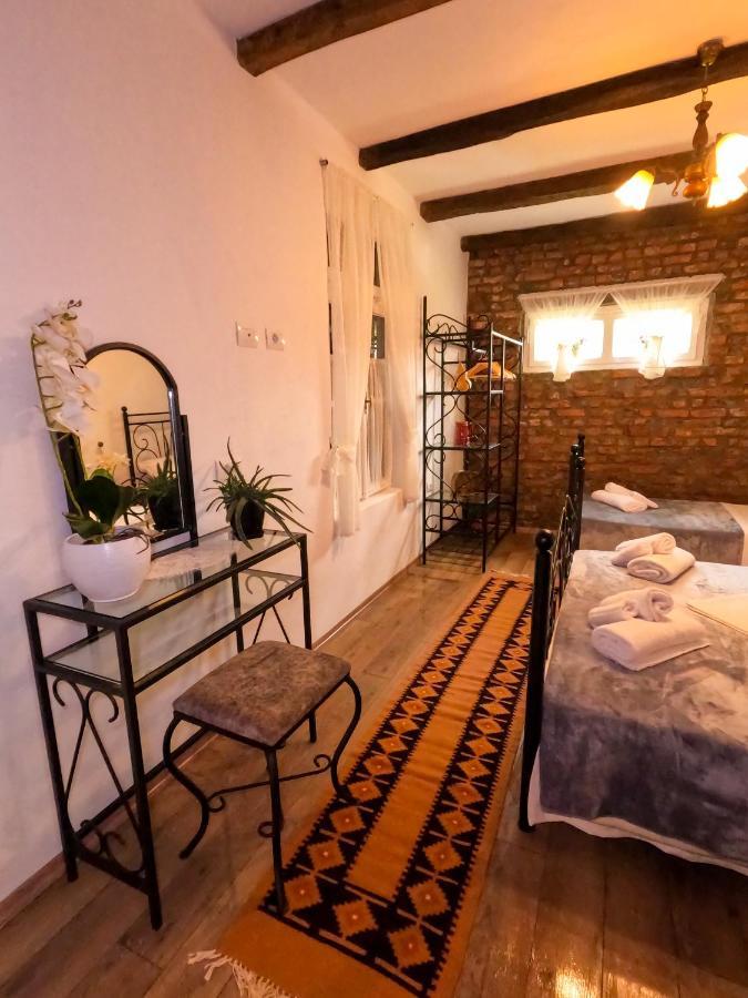 Intown Guesthouse Shkodër Eksteriør bilde