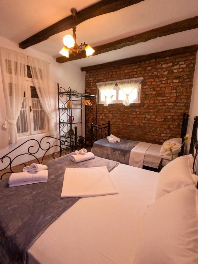 Intown Guesthouse Shkodër Eksteriør bilde