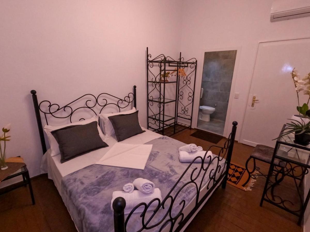 Intown Guesthouse Shkodër Eksteriør bilde