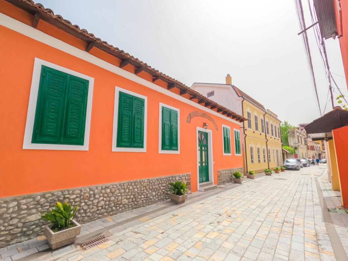 Intown Guesthouse Shkodër Eksteriør bilde
