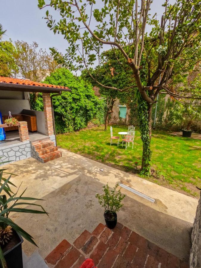 Intown Guesthouse Shkodër Eksteriør bilde