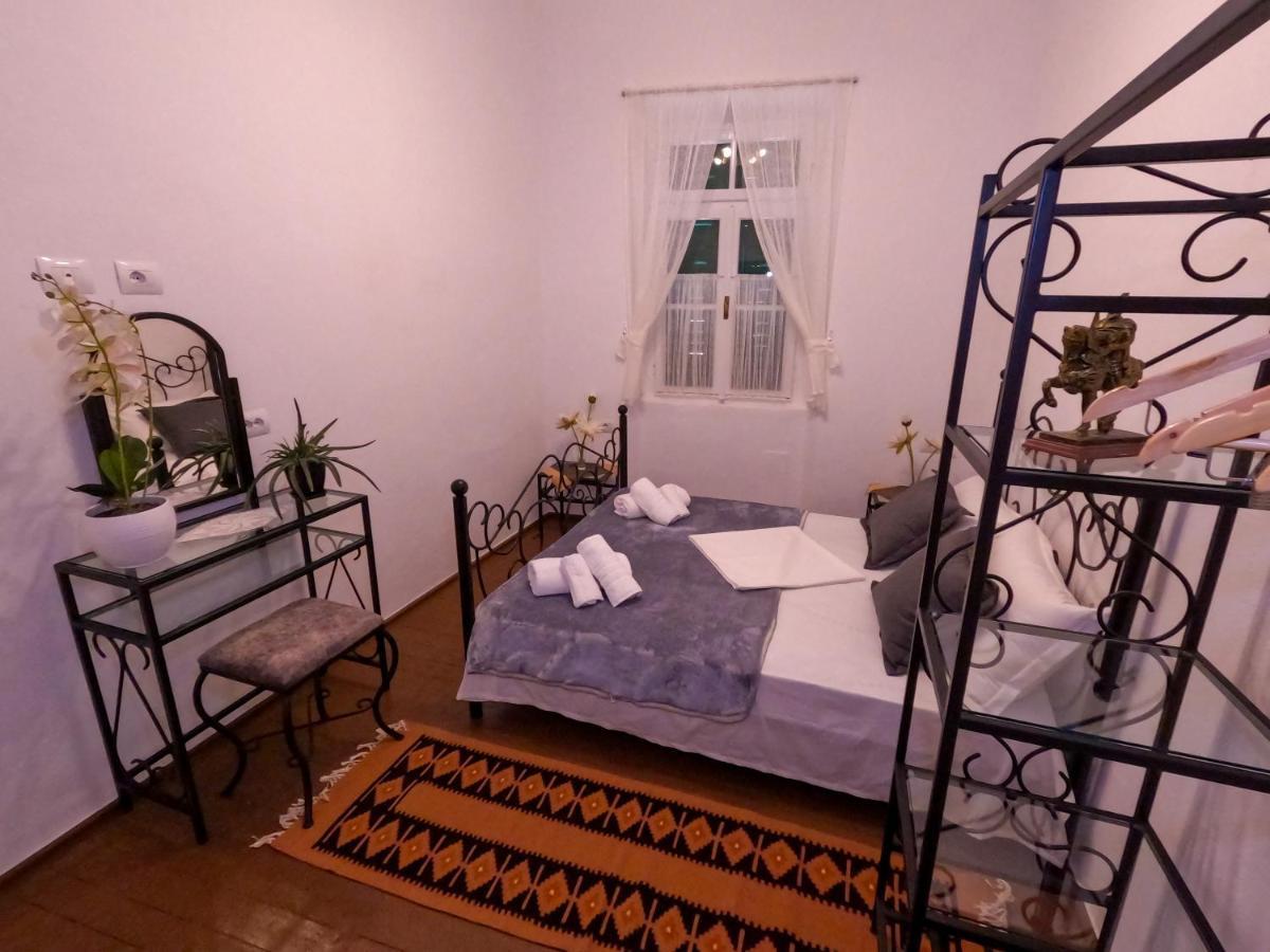 Intown Guesthouse Shkodër Eksteriør bilde