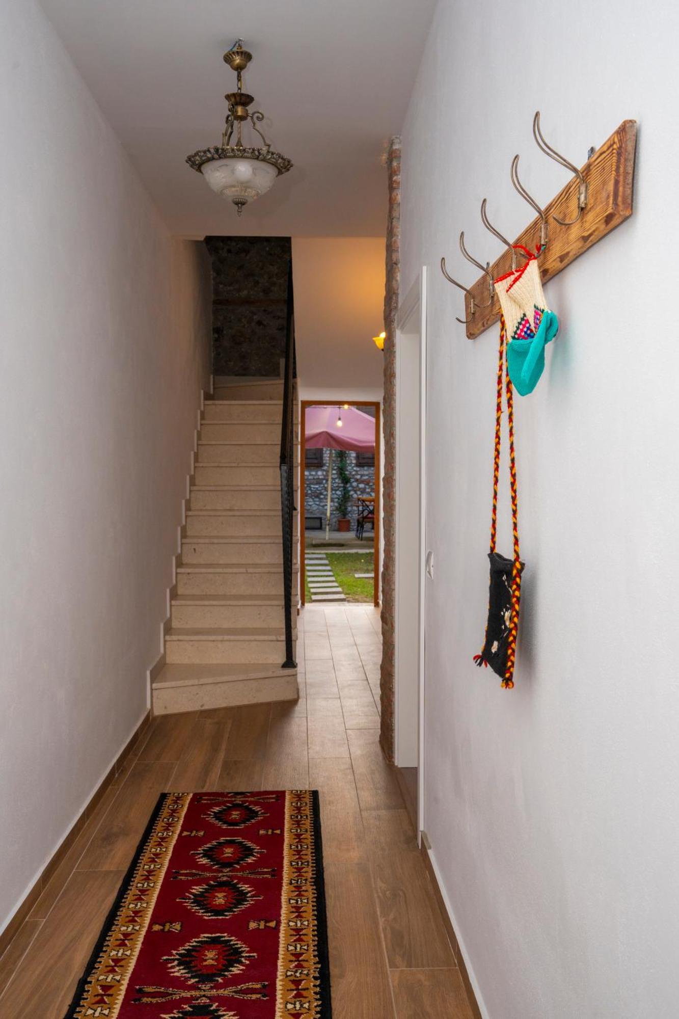 Intown Guesthouse Shkodër Eksteriør bilde