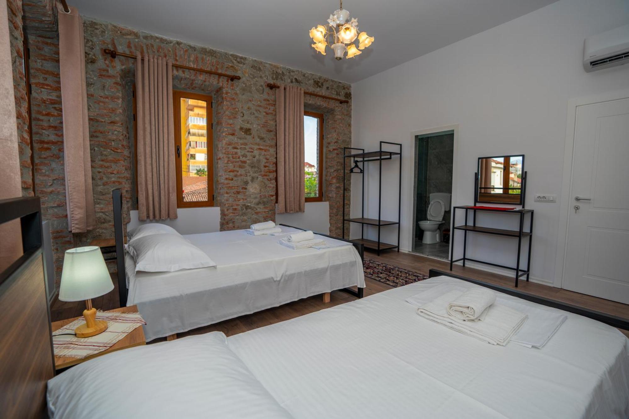 Intown Guesthouse Shkodër Eksteriør bilde
